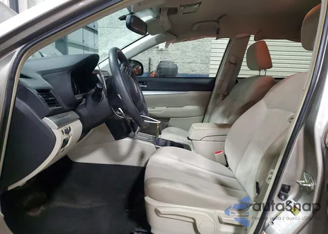 2014 Subaru Outback 2.5I z USA, uszkodzony, nr VIN 4S4BRCAC6E3316917